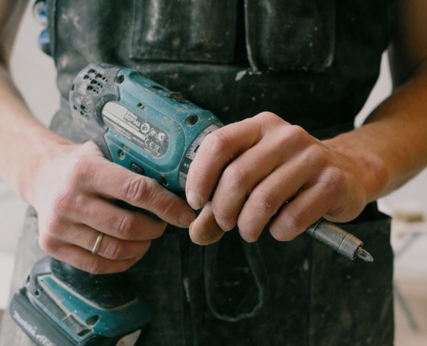 pexels-ksenia-chernaya-5767926-scaled-e1642686032264